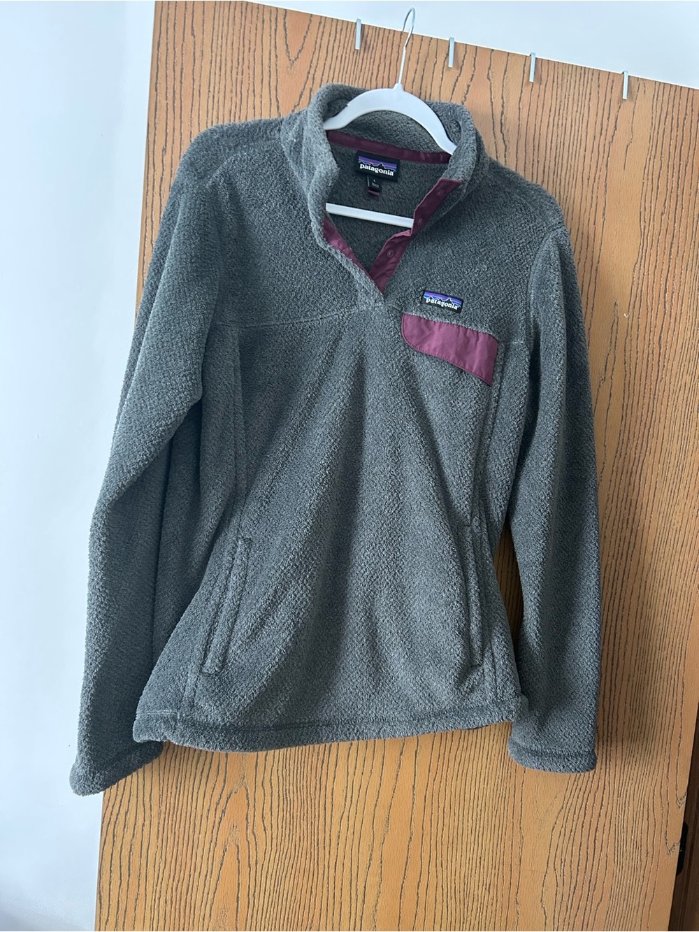 Patagonia Gray Fleece Pullover with Plum Trim